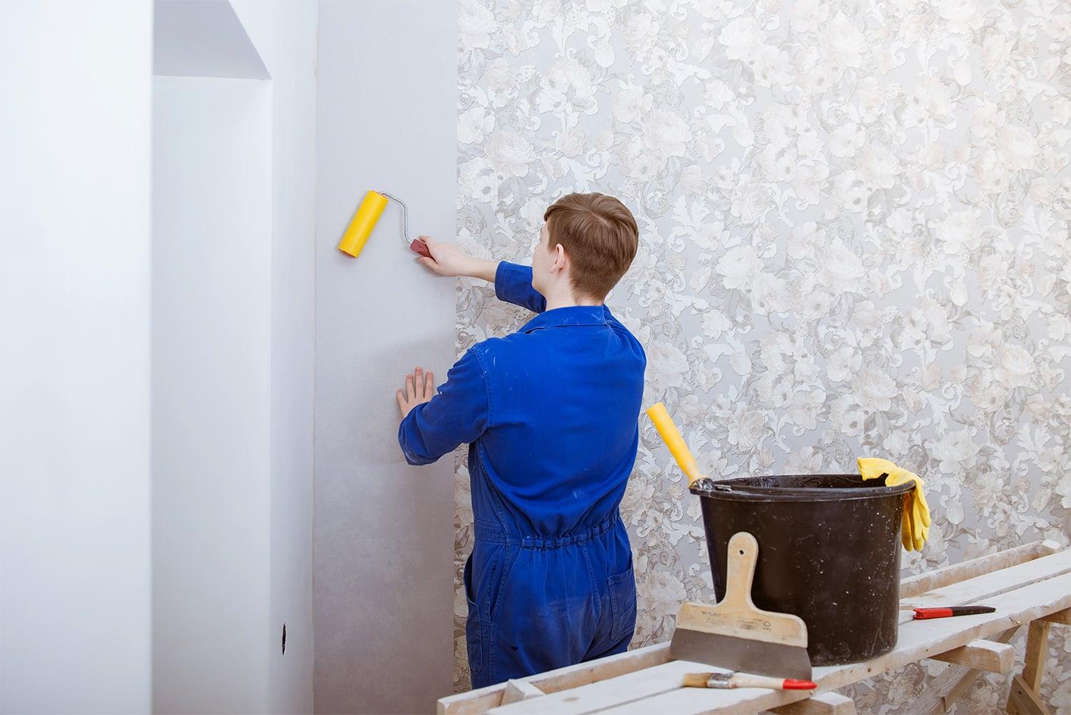 Professional wallpaper installation in London