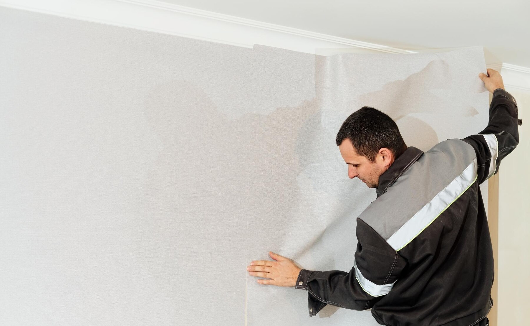 Wallpapering installation team in London